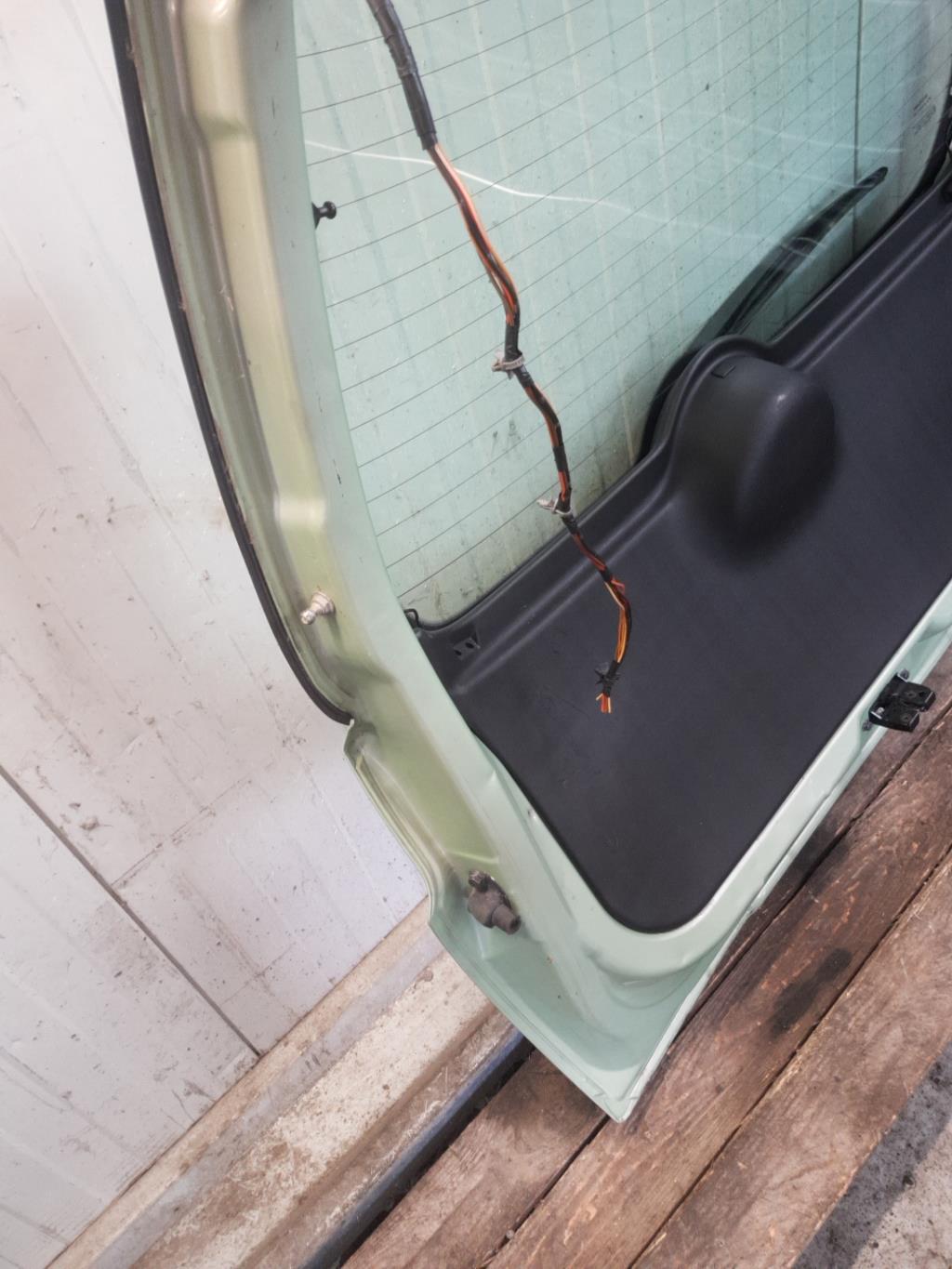 Portabagagli/Portellone posteriore NISSAN MICRA 3 PHASE 1 Gasolina - 1