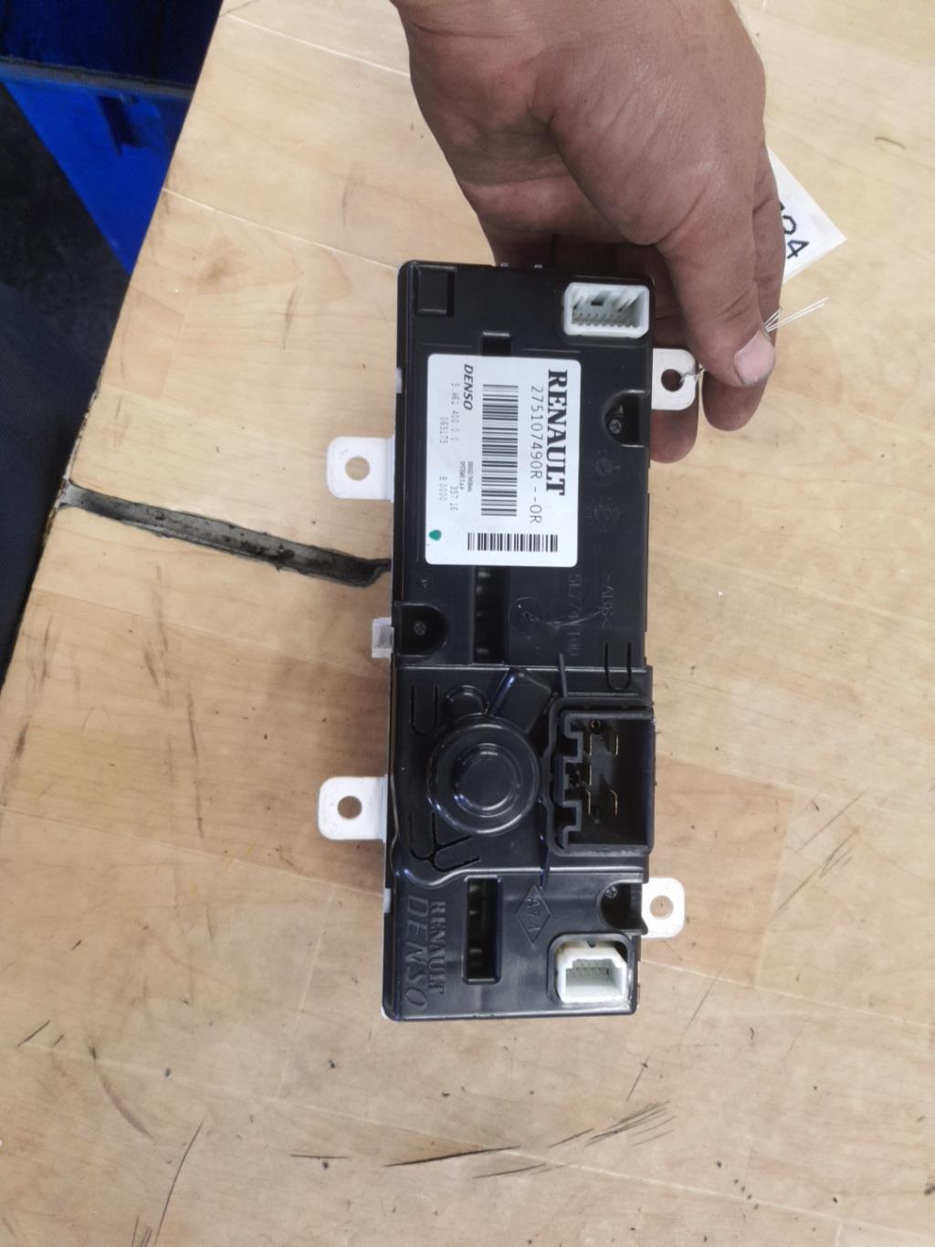 Commande chauffage RENAULT MASTER 3 PHASE 2 Diesel - 1
