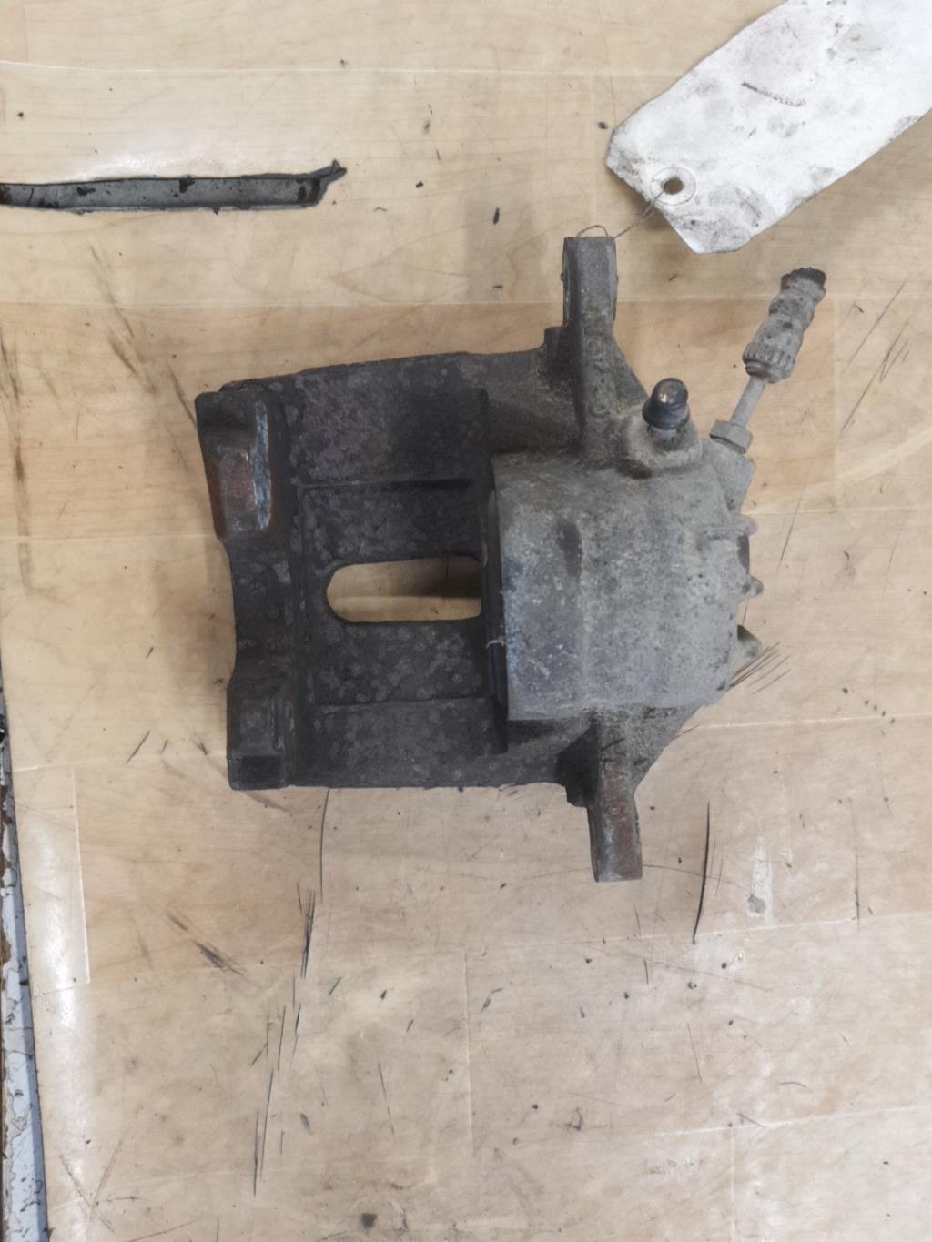 Pinza freni anteriore sinistra PEUGEOT 207 PHASE 1 Diésel - 1