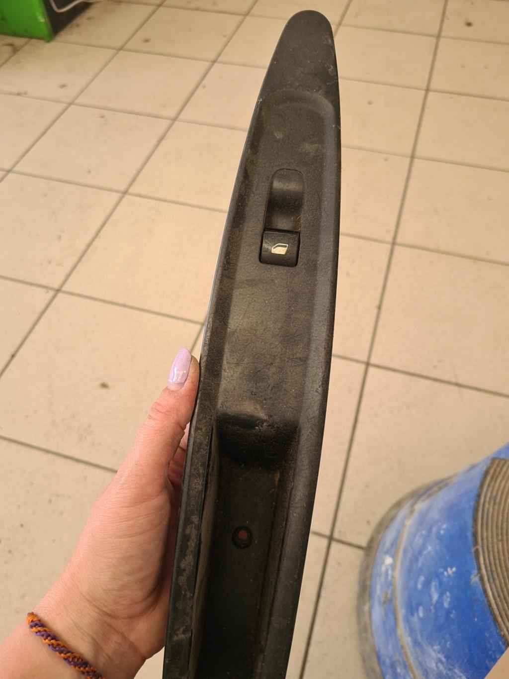 Interruttore lavacristalli anteriore destro CITROEN C4 1 PHASE 1 Diésel - 1
