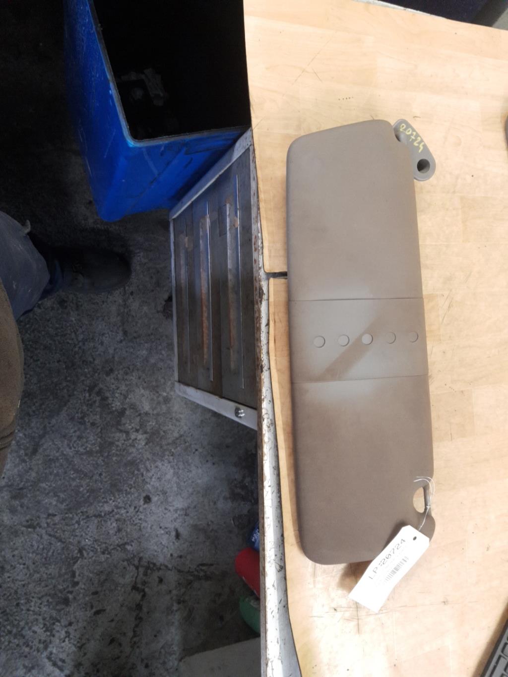 Pare soleil gauche RENAULT MASTER 3 PHASE 2 Diesel - 1