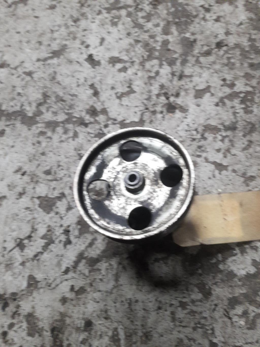 Pompe de direction PEUGEOT 406 PHASE 1 Diesel - 1