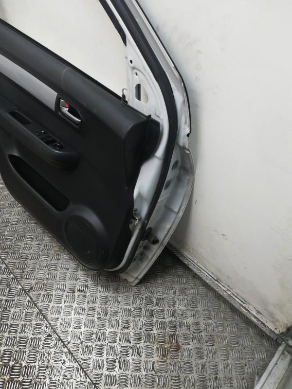 Porte avant gauche SUZUKI SWIFT 3 Diesel - 1