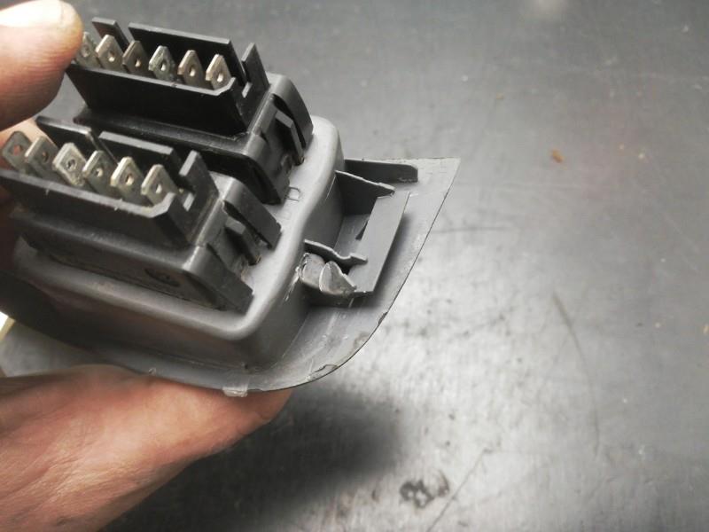 Interruttore lavacristalli anteriore sinistro RENAULT MEGANE 1 BREAK Diésel - 1