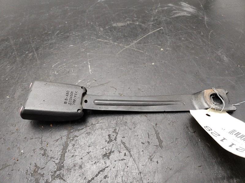 Aggancio cintura sicurezza anteriore destro PEUGEOT 107 PHASE 1 Diésel - 1
