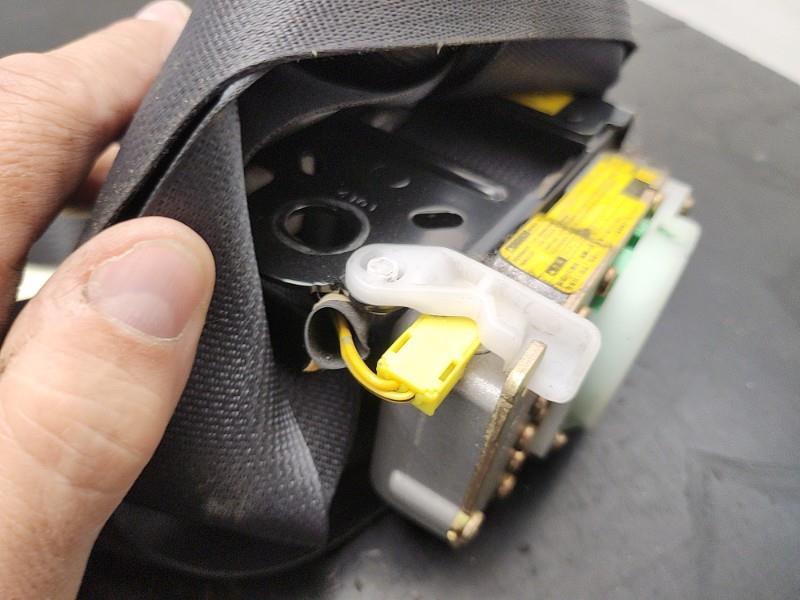 Cintura di sicurezza anteriore destra TOYOTA YARIS 1 PHASE 2 Diésel - 1