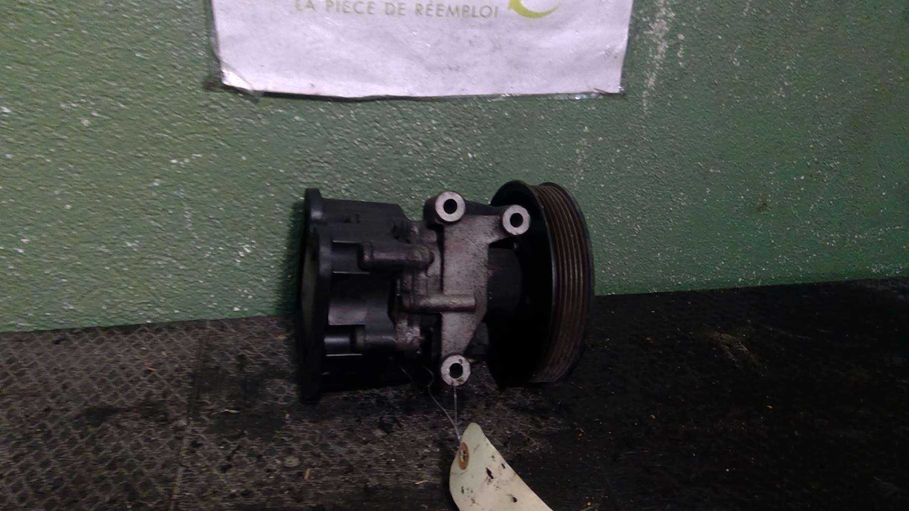 Pompe de direction MERCEDES SPRINTER 1  - 1