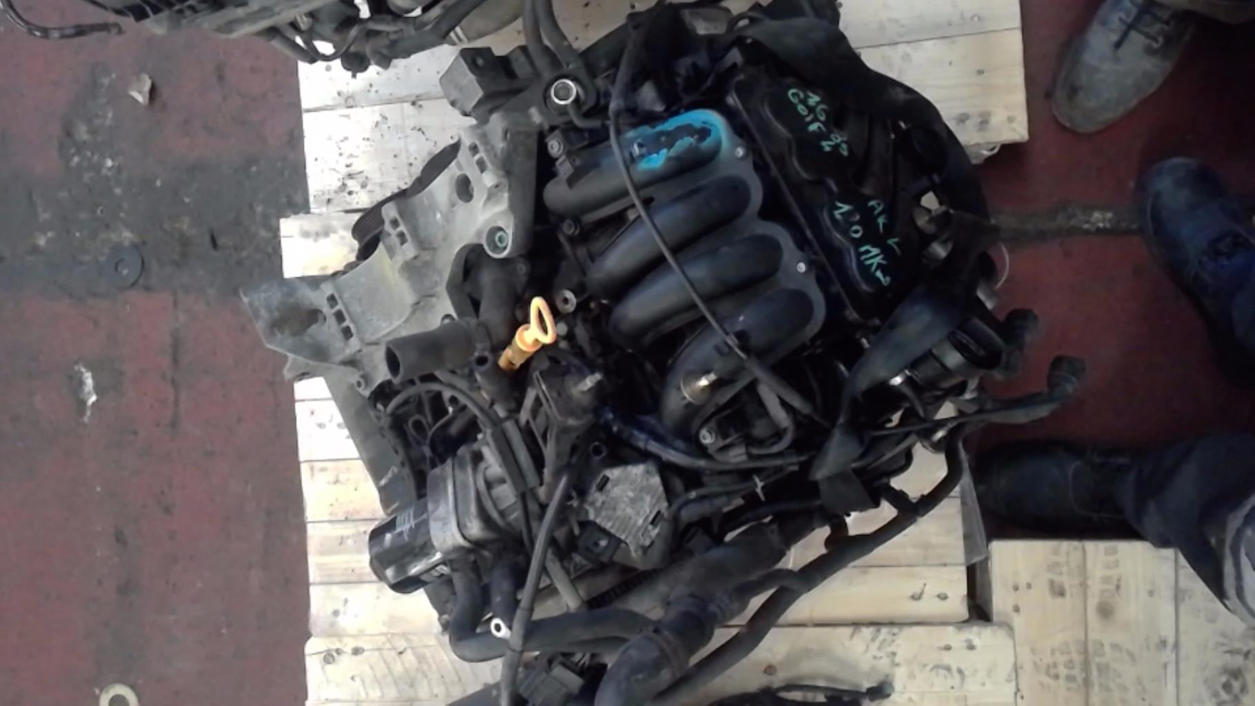 Motore VOLKSWAGEN GOLF 4 BREAK Gasolina - 1