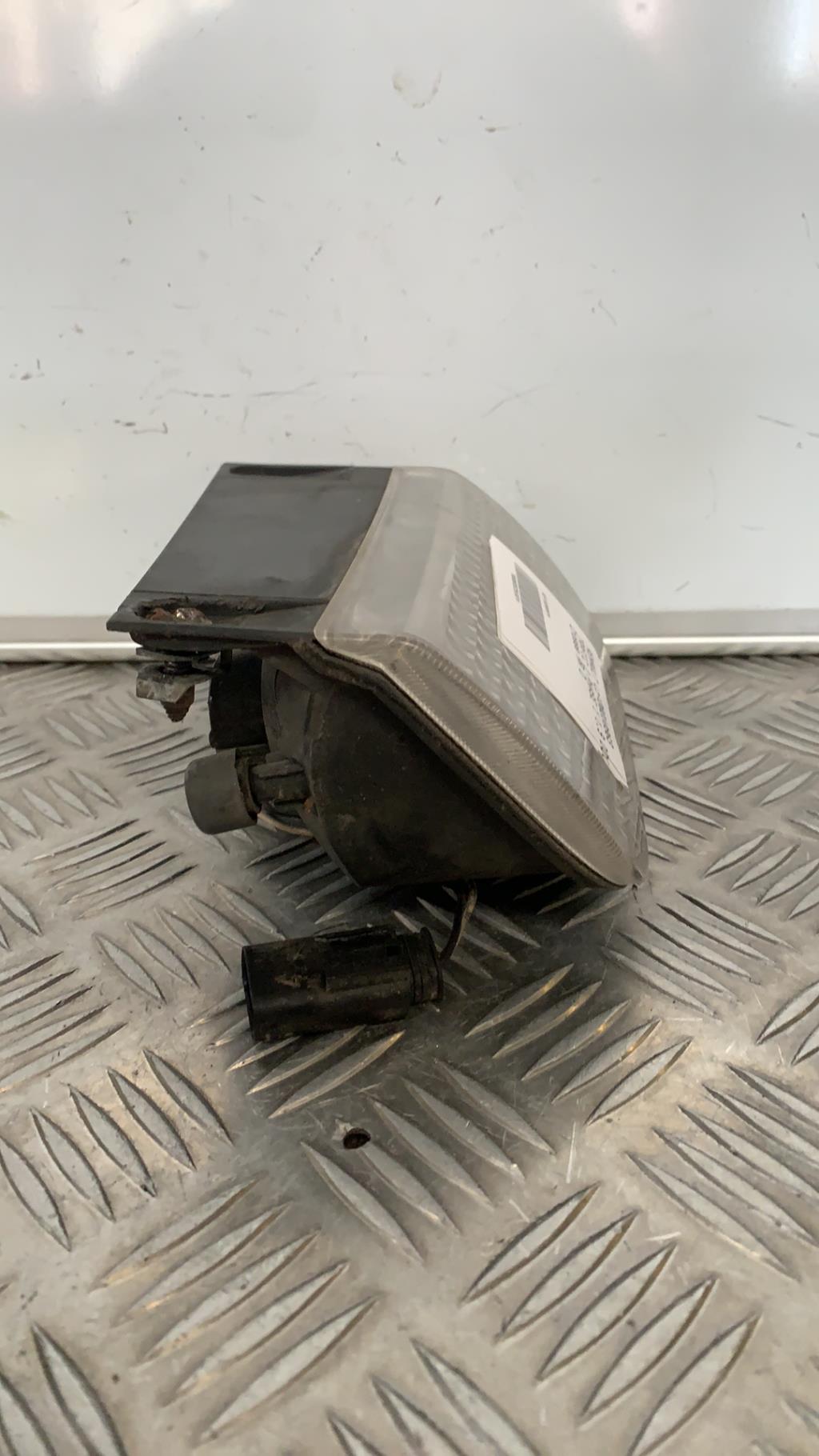 Crosse arriere droit - 52569074 - RENAULT TRAFIC 2 PHASE 1