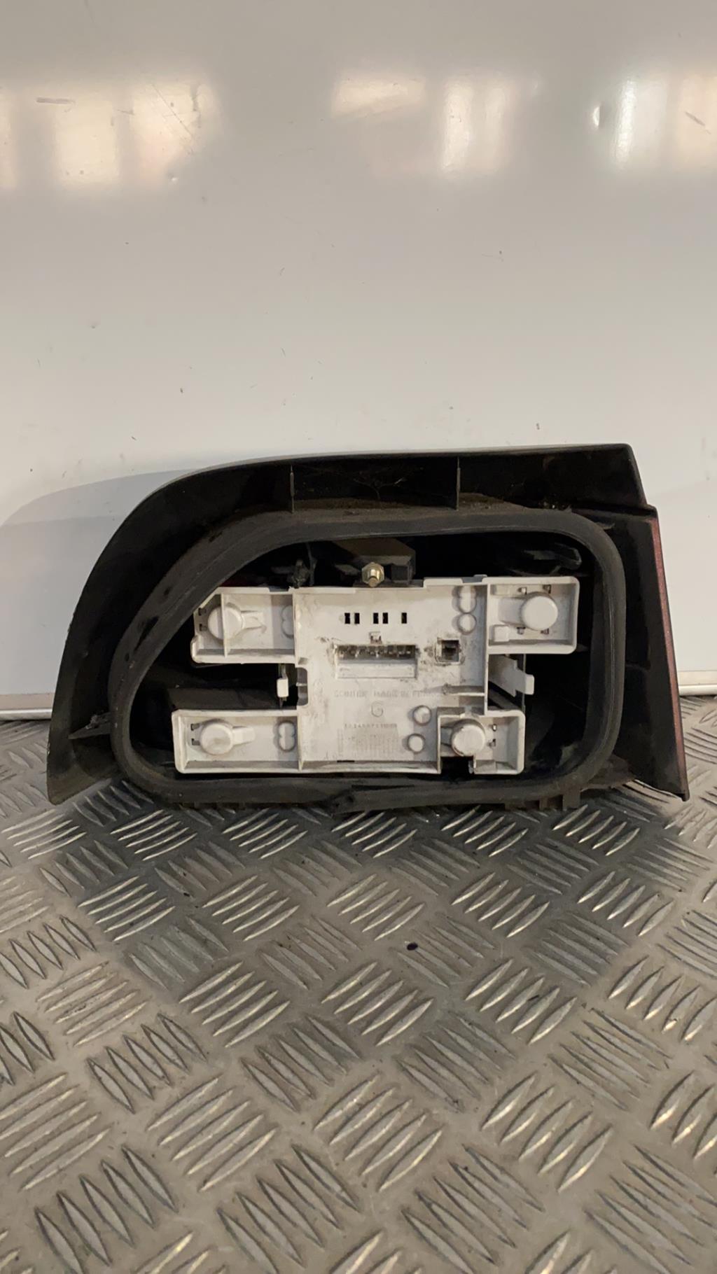 Fanale posteriore principale sinistro (luci) RENAULT CLIO 1 PHASE 1 Gasolina - 1