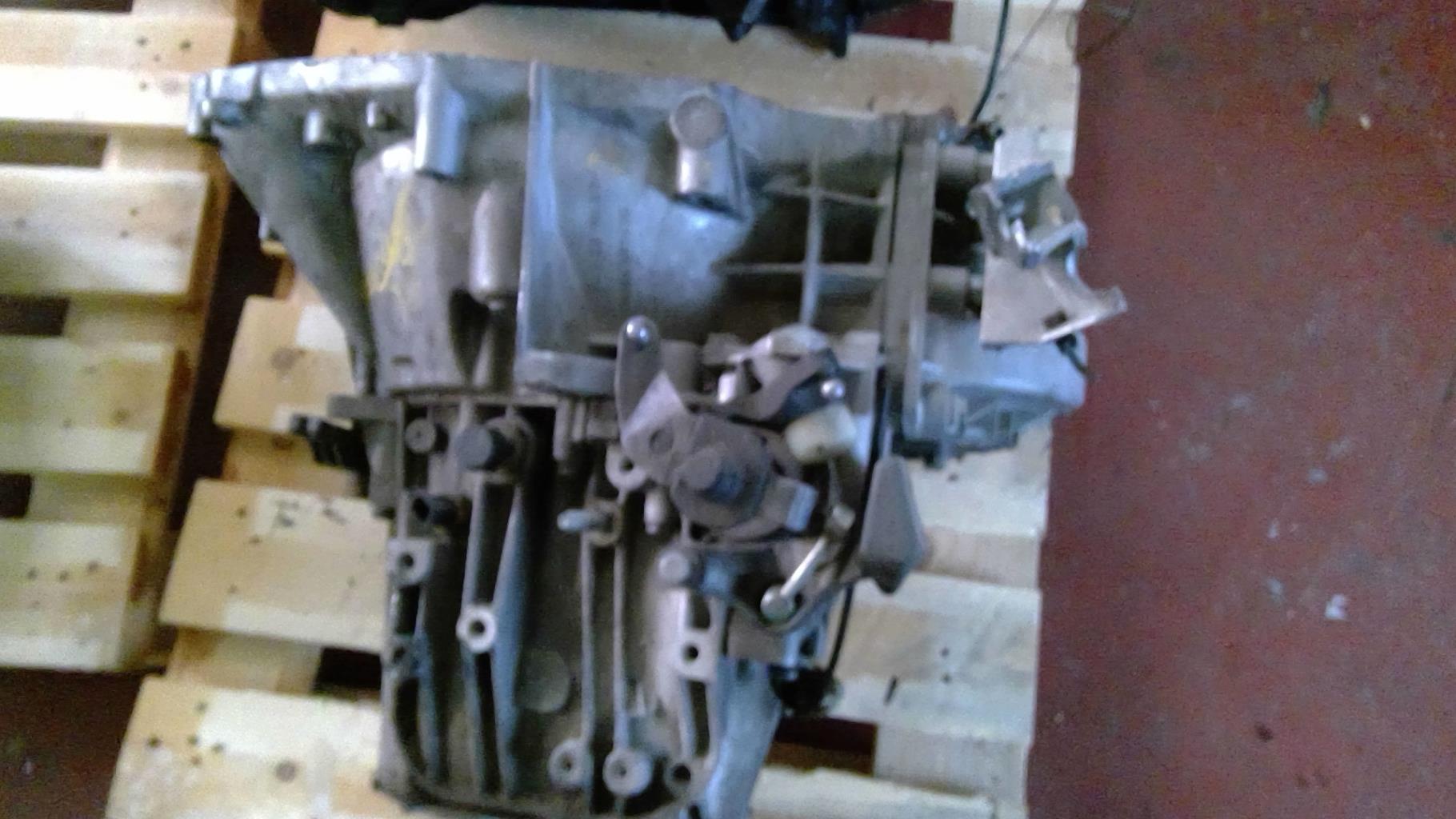 Boite de vitesses PEUGEOT 308 1 PHASE 1 Diesel - 1