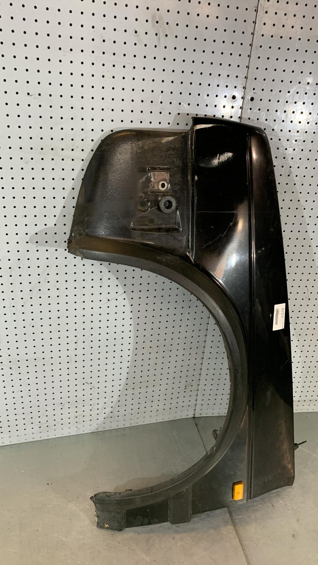 Parafango anteriore sinistro VOLKSWAGEN GOLF 2 Gasolina - 1