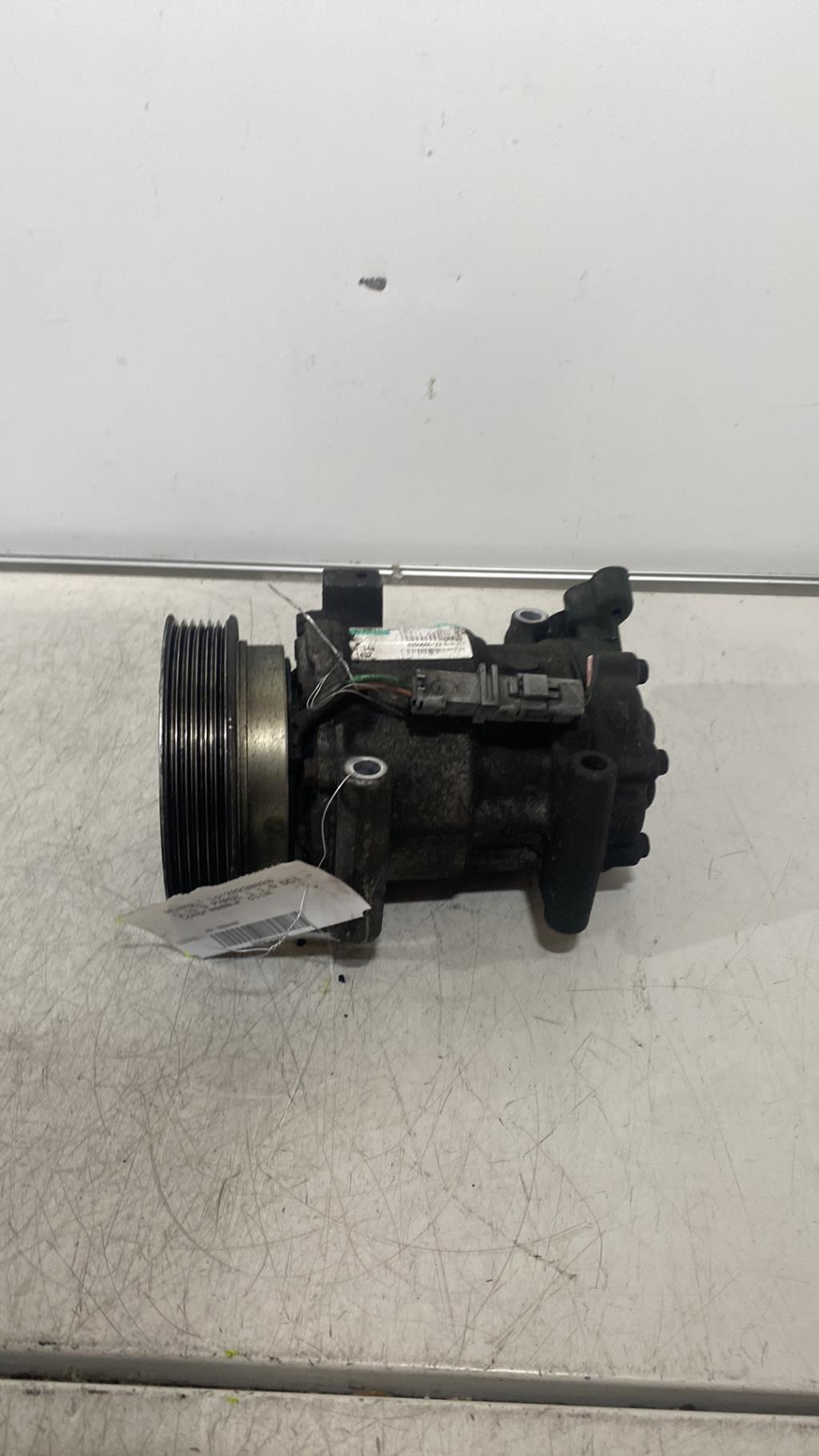 Compressore clima RENAULT CLIO 3 PHASE 1 Diésel - 1