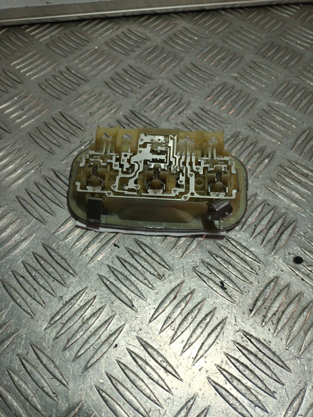 Eclairage de plafonnier CITROEN C3 1 PHASE 2 Diesel - 1
