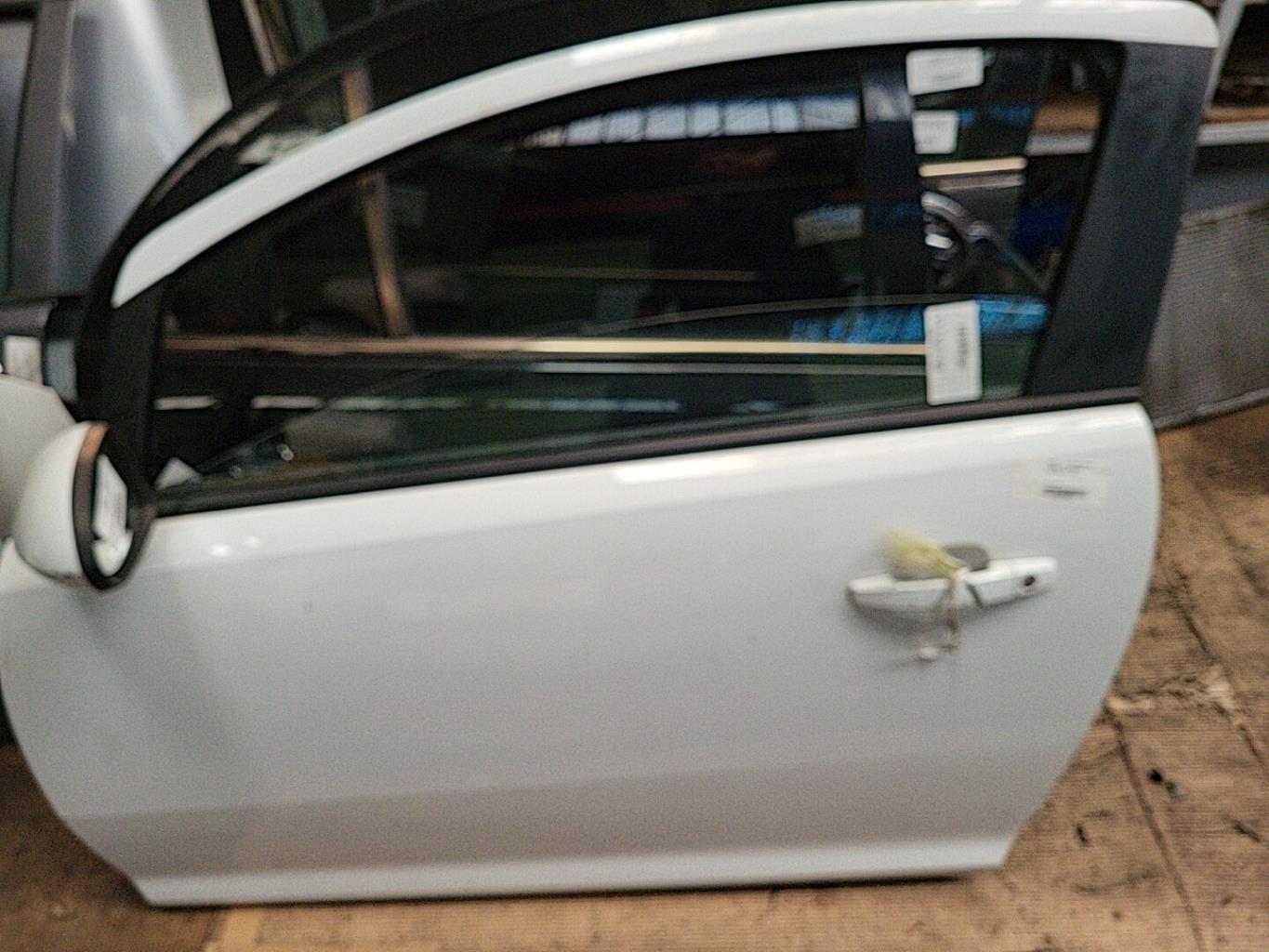 Portiera anteriore sinistra OPEL CORSA D PHASE 1 Diésel - 1