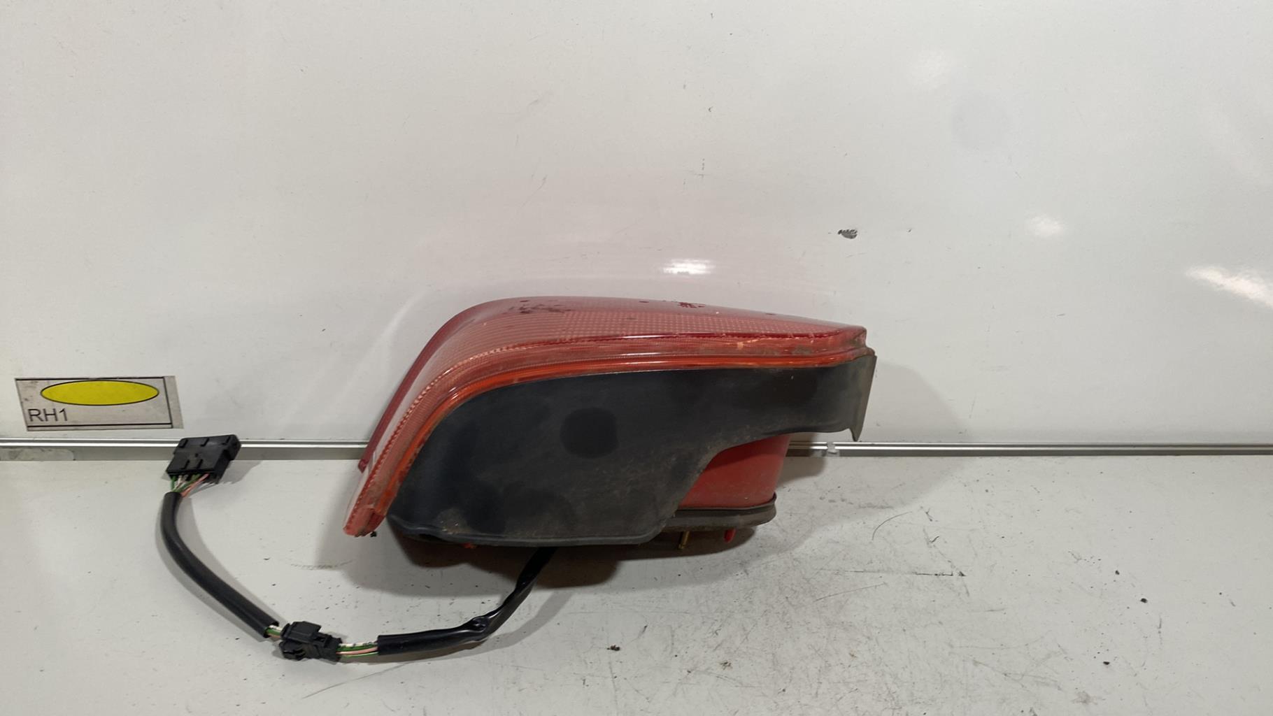 Fanale posteriore principale destro (luci) PEUGEOT 106 PHASE 1  - 1