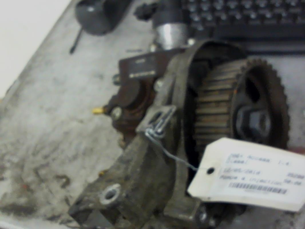 Pompe à injection PEUGEOT 206+ Diesel - 1
