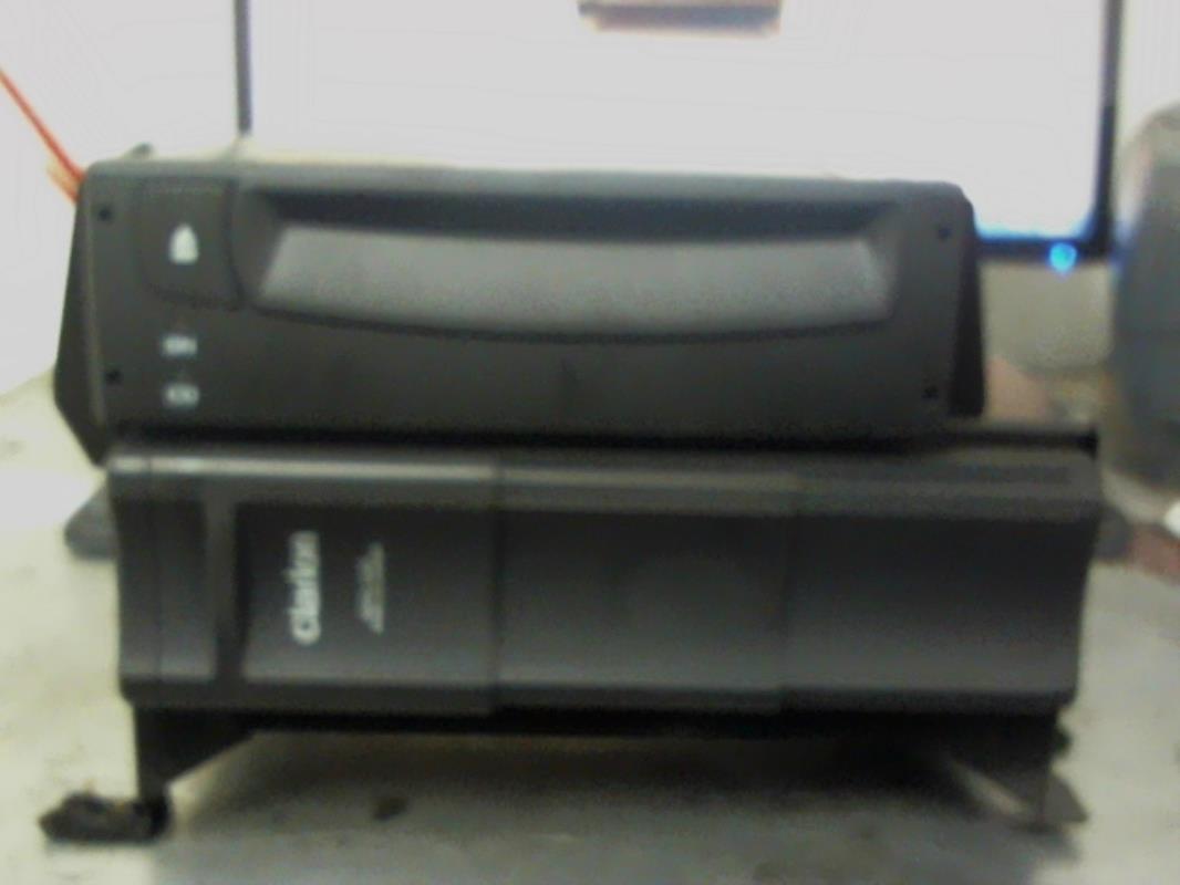 Chargeur CD PEUGEOT 607 PHASE 1 Diesel - 1