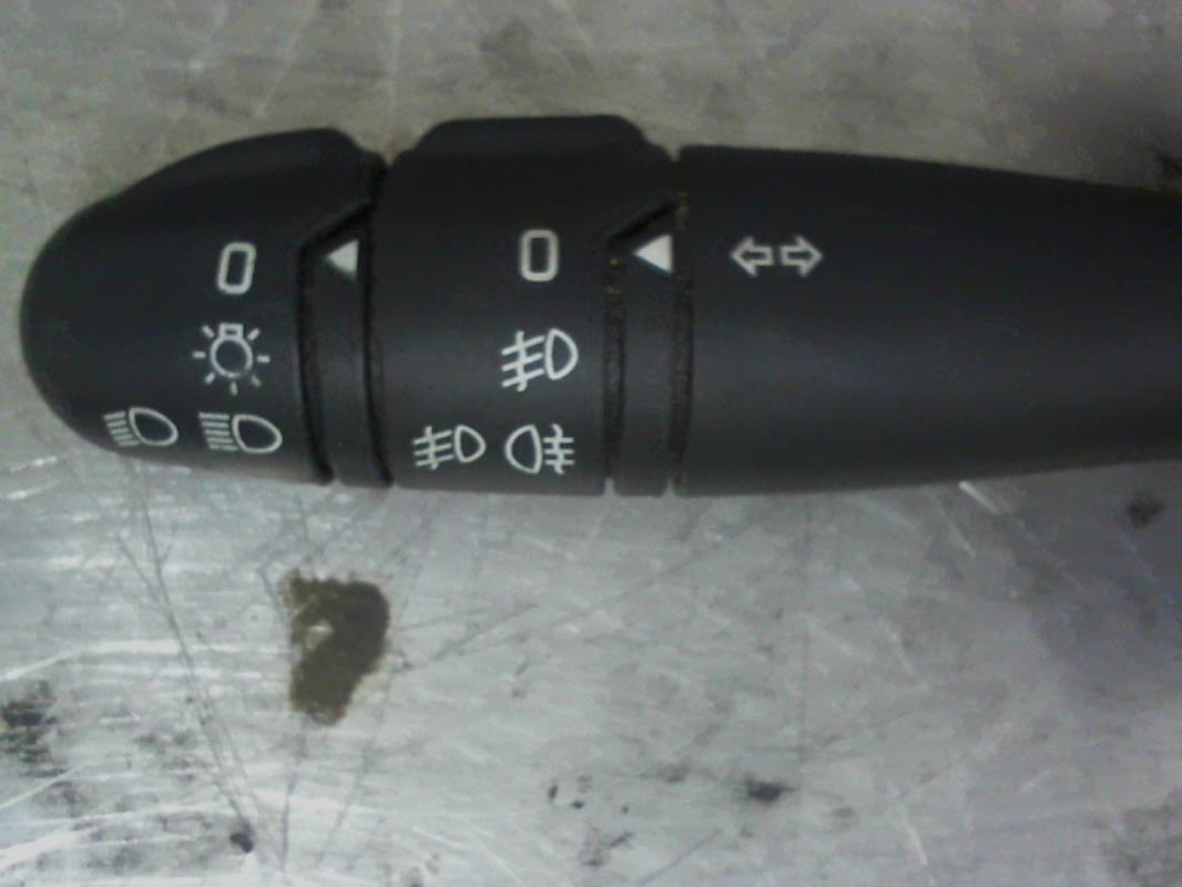 Commodo phare RENAULT CLIO 2 PHASE 1 Diesel - 1