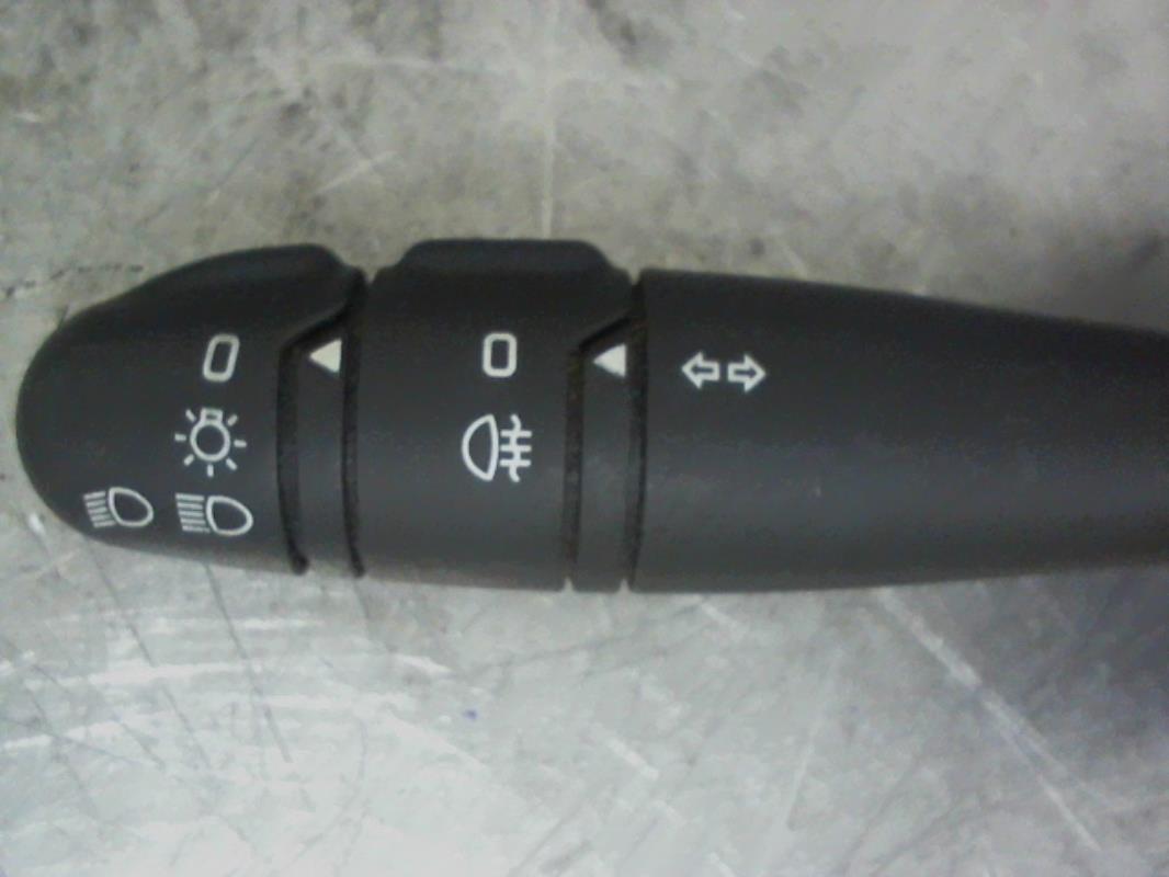 Commodo phare RENAULT CLIO 2 PHASE 1 Diesel - 1