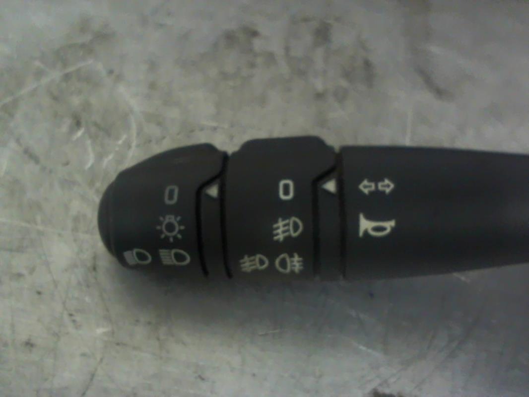 Commodo phare RENAULT CLIO 2 PHASE 1 Diesel - 1