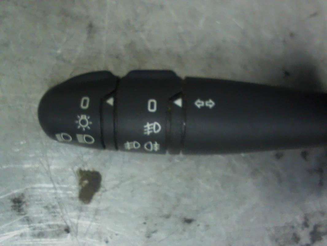Commodo phare RENAULT CLIO 2 PHASE 1 Diesel - 1