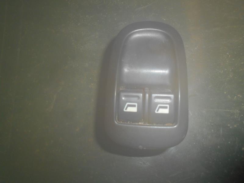 Interruttore alzacristalli PEUGEOT 206 PHASE 1 Diésel - 1