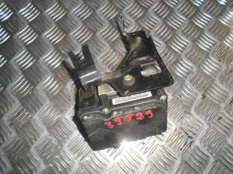 Blocco ABS (antibloccaggio freni) RENAULT CLIO 3 PHASE 1 Diésel - 1