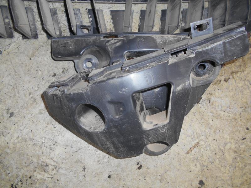 Supporto paraurti posteriore PEUGEOT 308 2 SW PHASE 1 BREAK Diésel - 1