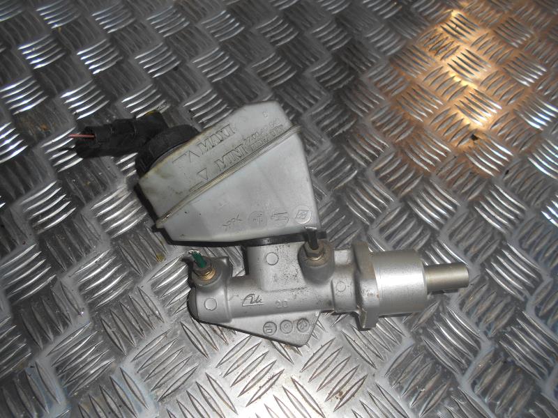 Maitre cylindre (freinage) RENAULT CLIO 2 PHASE 2 Diesel - 1