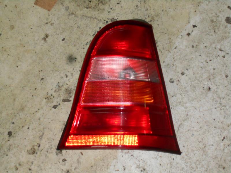 Fanale posteriore principale destro (luci) MERCEDES CLASSE A 168 PHASE 1 Diésel - 1