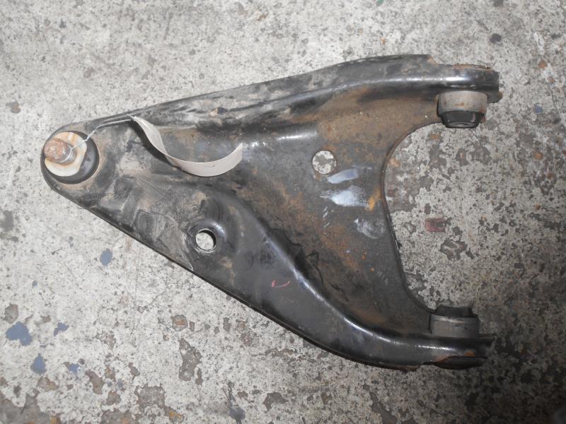Triangolo anteriore sinistro DACIA SANDERO 1 Gasolina - 1