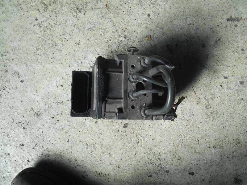 Blocco ABS (antibloccaggio freni) TOYOTA AVENSIS 2 PHASE 1 Diésel - 1
