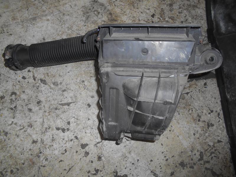 Boite a air RENAULT MEGANE 3 PHASE 1 Diesel - 1