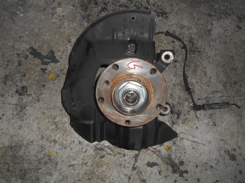 Moyeu avant gauche BMW SERIE 3 E46 PHASE 1 Diesel - 1