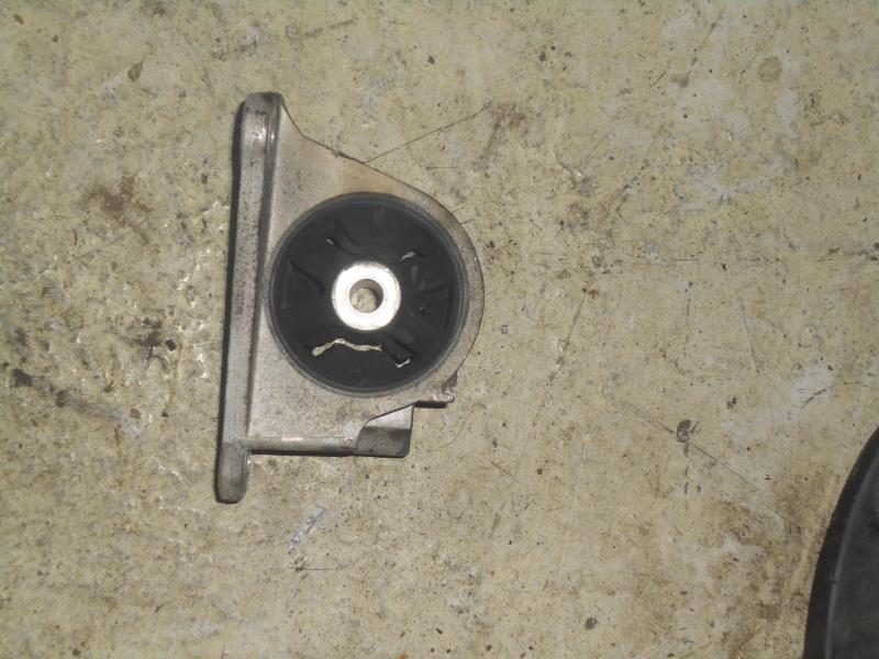 Supporto motore destro MINI MINI 1 R50/R53 PHASE 1 Gasolina - 1