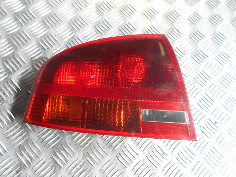 Fanale posteriore principale sinistro (luci) AUDI A4 2 PHASE 2 Diésel - 1