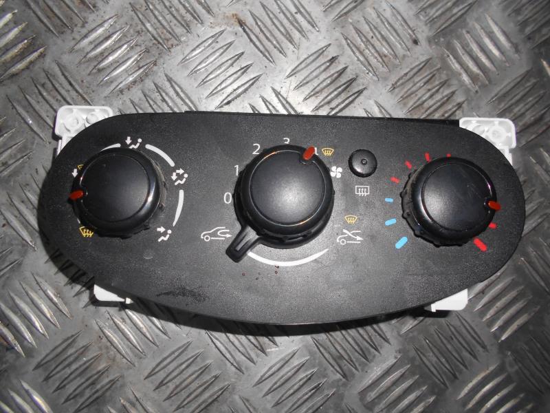 Commande chauffage RENAULT TWINGO 3 PHASE 1 Essence - 1