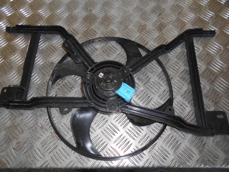 Helice de ventilateur RENAULT TWINGO 3 PHASE 1 Essence - 1