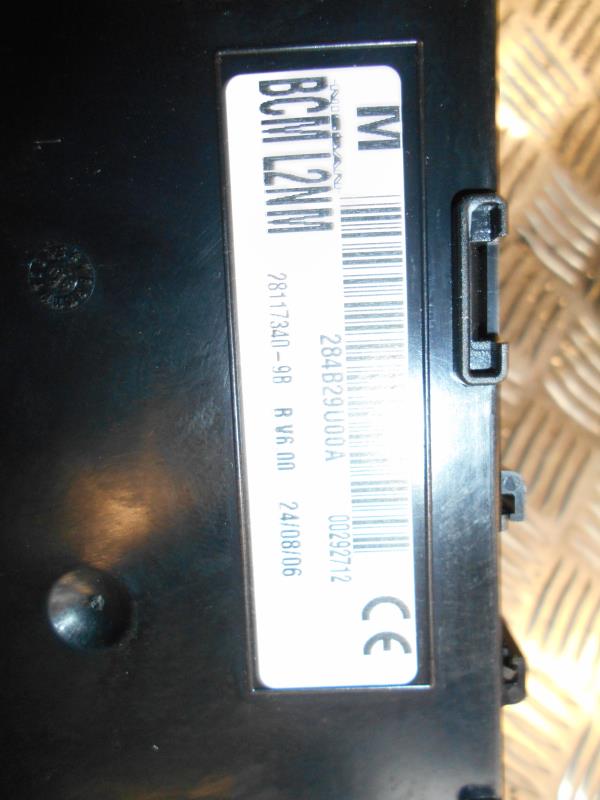 Scatola motore ausiliaria (BSM) NISSAN NOTE 1 PHASE 1 Gasolina - 1