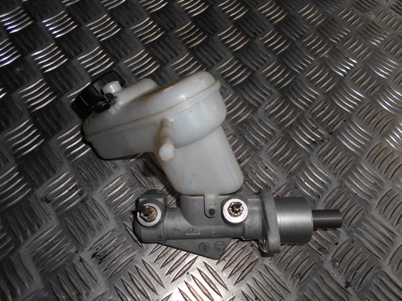 Cilindro maestro (freno) RENAULT TWINGO 2 PHASE 1 Gasolina - 1
