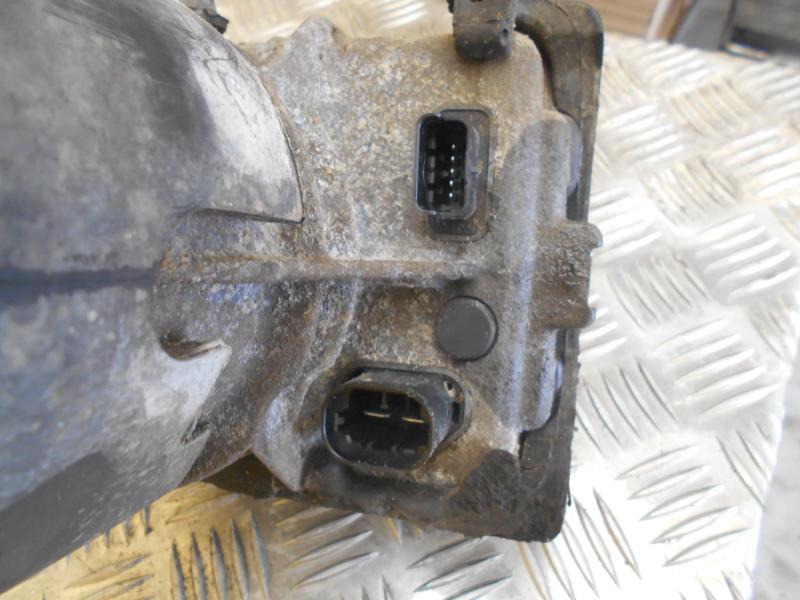 Pompe de direction CITROEN C5 2 Diesel - 1