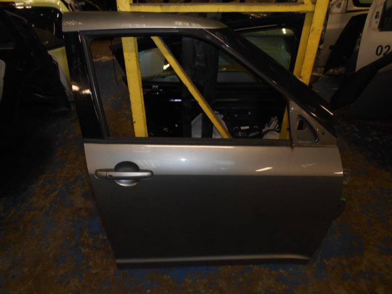 Portiera anteriore destra SUZUKI SWIFT 3 Gasolina - 1