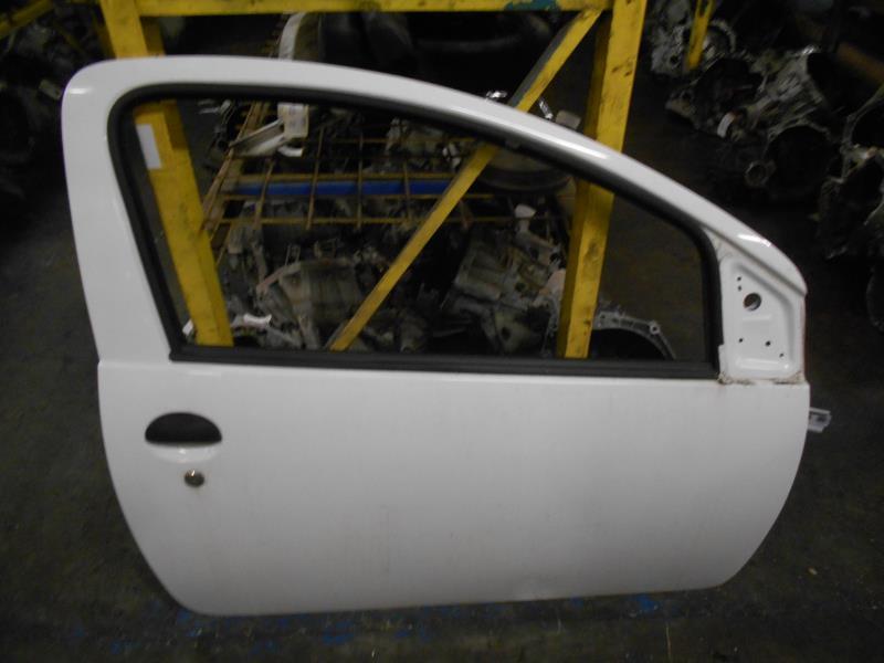 Portiera anteriore destra TOYOTA AYGO 1 PHASE 3 Gasolina - 1