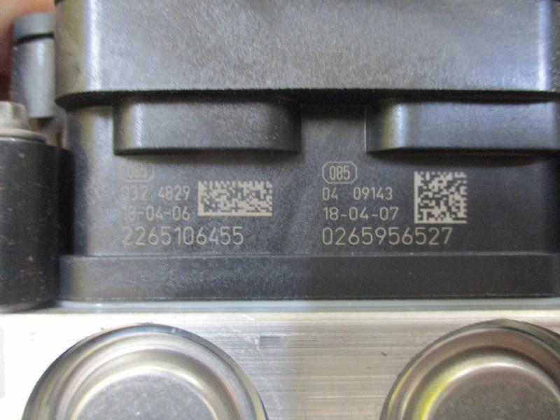Blocco ABS (antibloccaggio freni) RENAULT CAPTUR 1 PHASE 2 Gasolina - 1