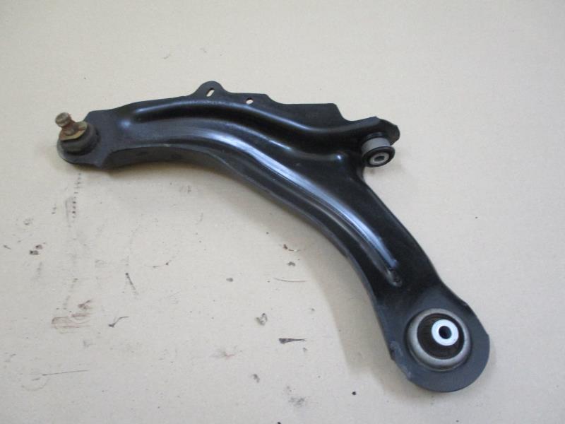Triangle avant gauche RENAULT CAPTUR 1 PHASE 2 Essence - 1