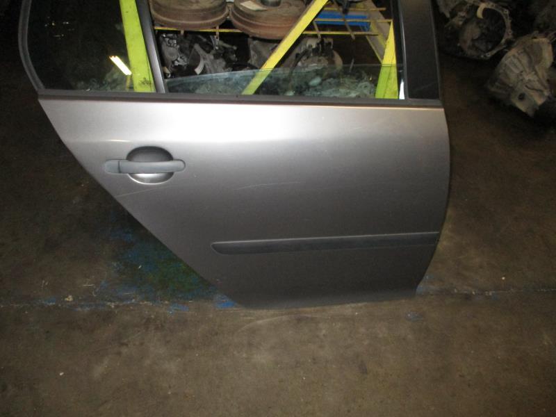 Portiera posteriore destra VOLKSWAGEN GOLF 5 Gasolina - 1