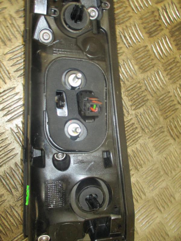Gruppo ottico anteriore secondario sinistro (luci)(freccia) PEUGEOT 2008 2 Gasolina - 1