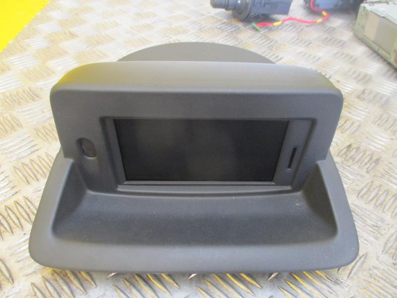 Ecran GPS RENAULT CLIO 3 PHASE 2 Diesel - 1