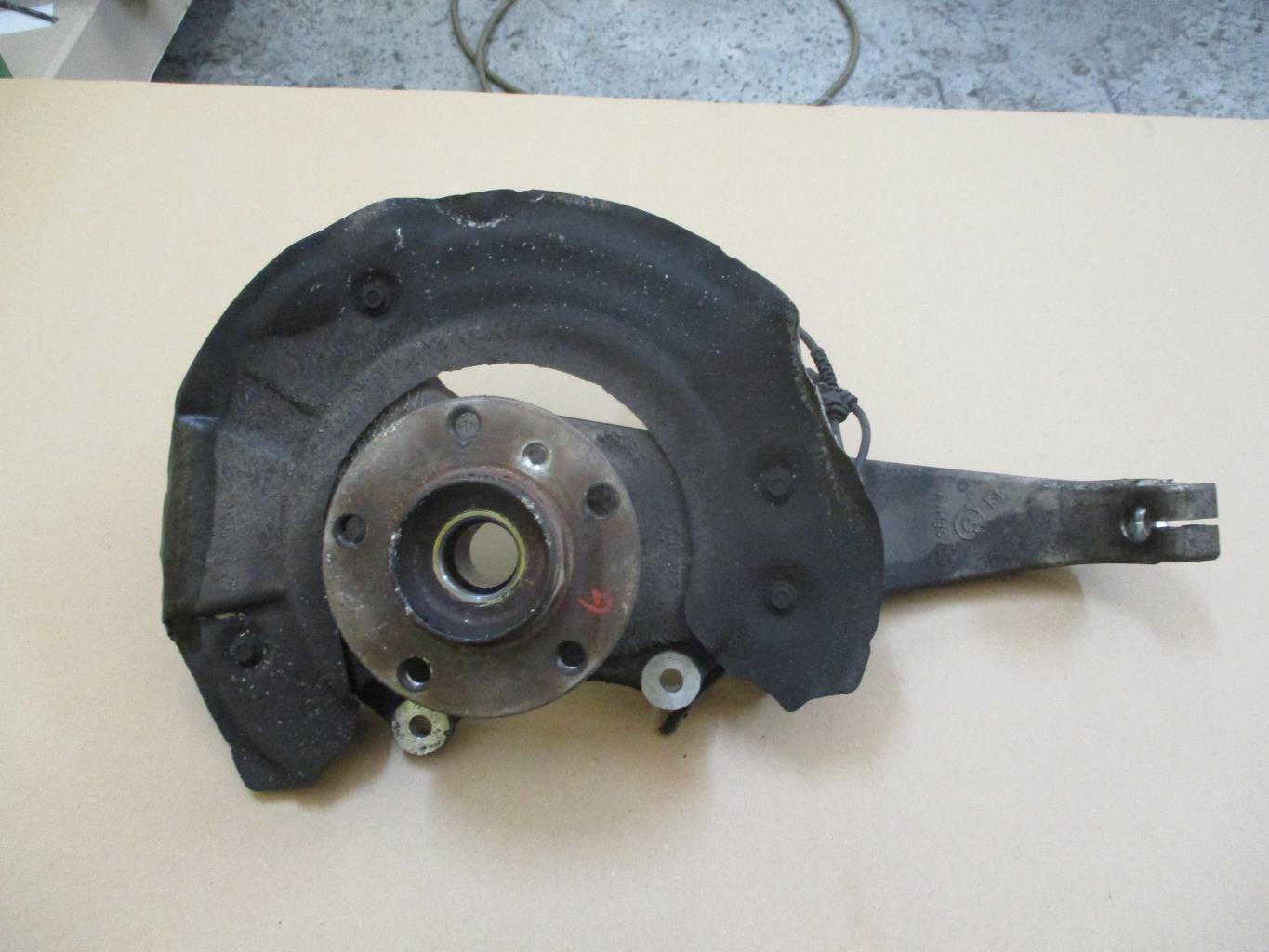 Mozzo anteriore sinistro BMW SERIE 5 F10 PHASE 1 Diésel - 1